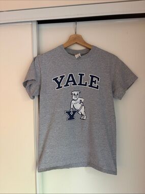 Vintage Yale Graphic Tee